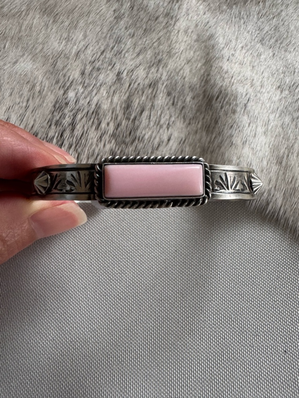 Native American Pink Conch Bar Cuff